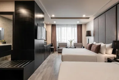 Camera per famiglie con vista cortile – tè pomeridiano e frutta di benvenuto inclusi per ogni soggiorno — Paragon Saigon Hotel