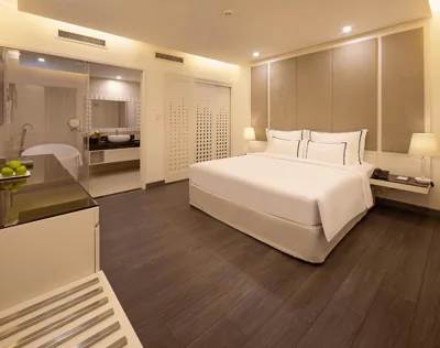 Paragon Suite con vista città – tè pomeridiano e frutta di benvenuto inclusi per ogni soggiorno — Paragon Saigon Hotel